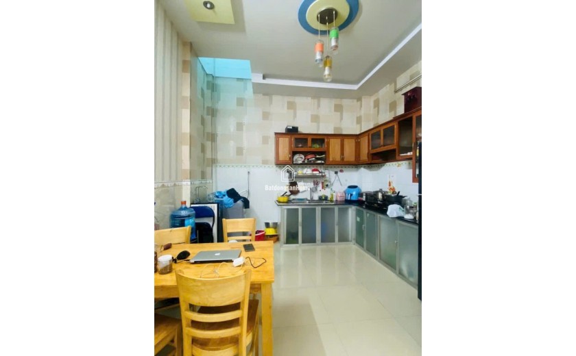 Nhà SHR Vuông đẹp 2 tầng HXH 50m2 - Bùi Quang Là Gò Vấp S
